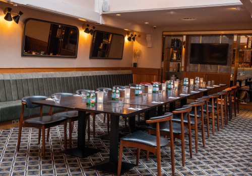Making Reservations: A Complete Guide to Dining in Aberdeen